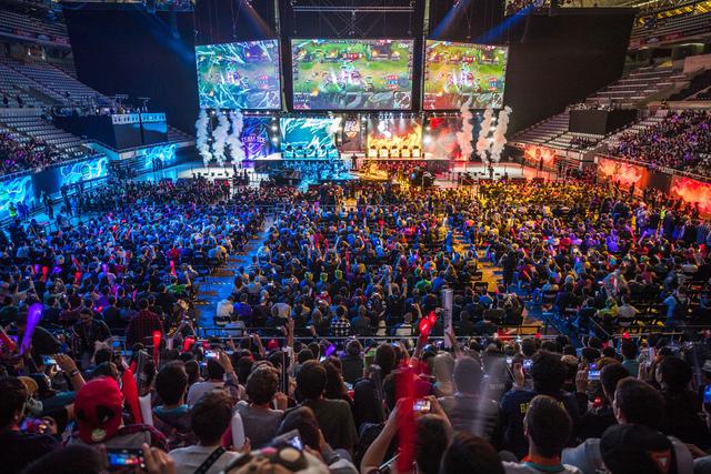 露天汤池 露天汤池